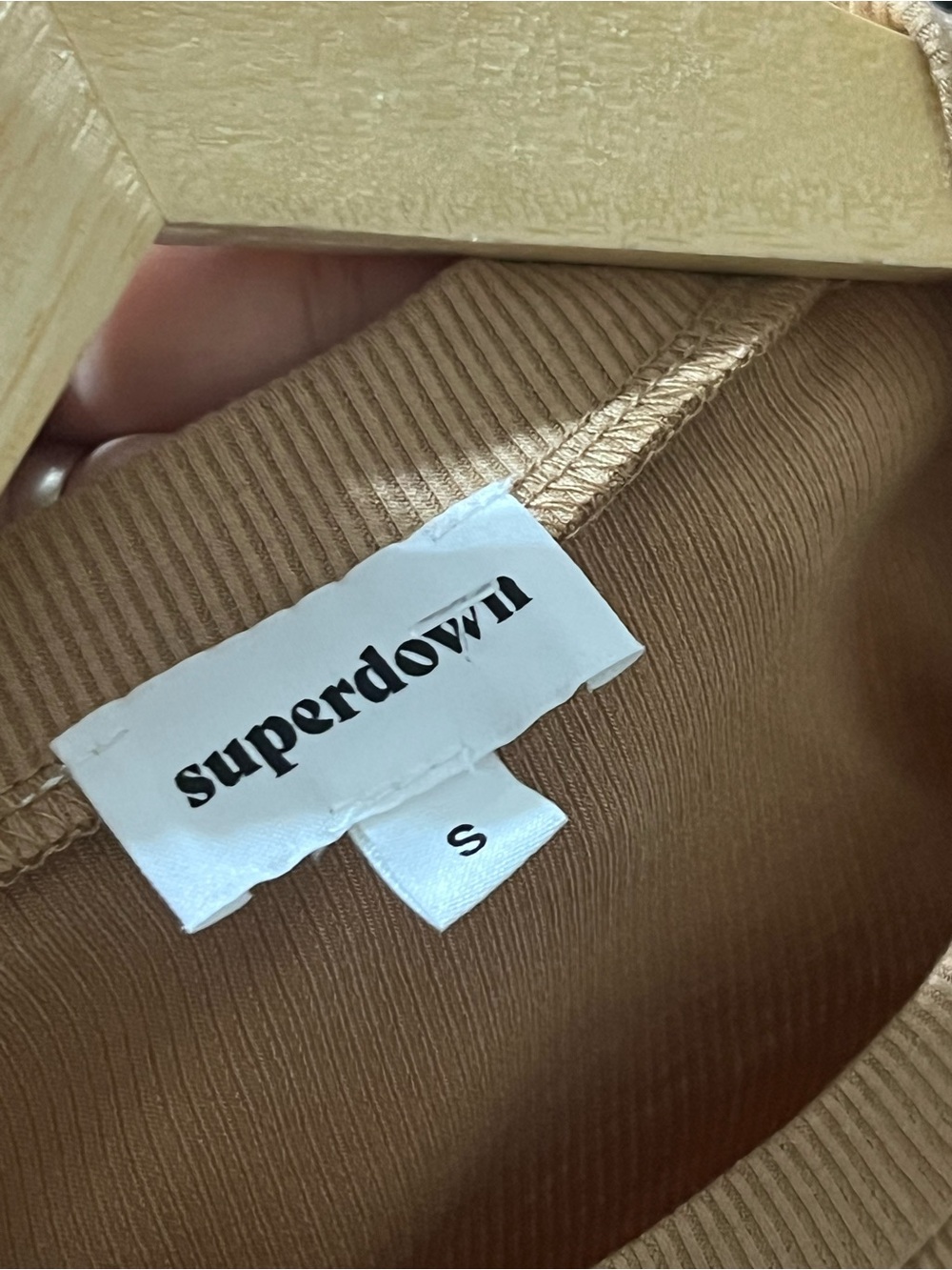 Superdown Andi Ruched Top - Picture 10 of 14